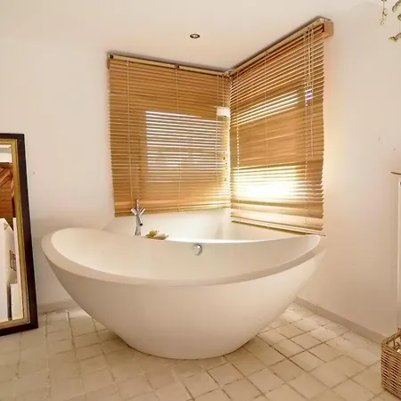 Portico Private With Pool | Corfu * לפקימי