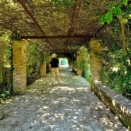 Portico Private With Pool | Corfu * לפקימי